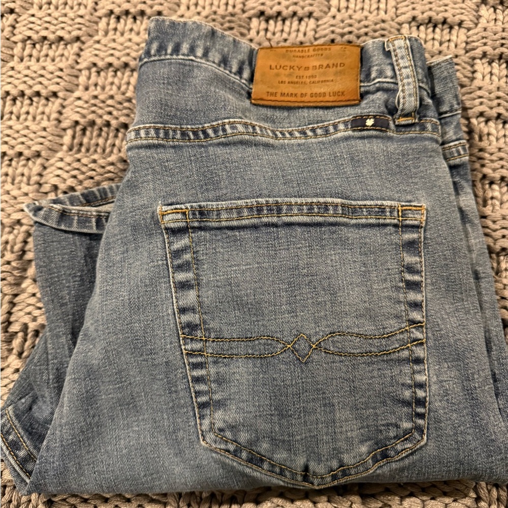 Lucky Brand Light Blue Denim Jeans